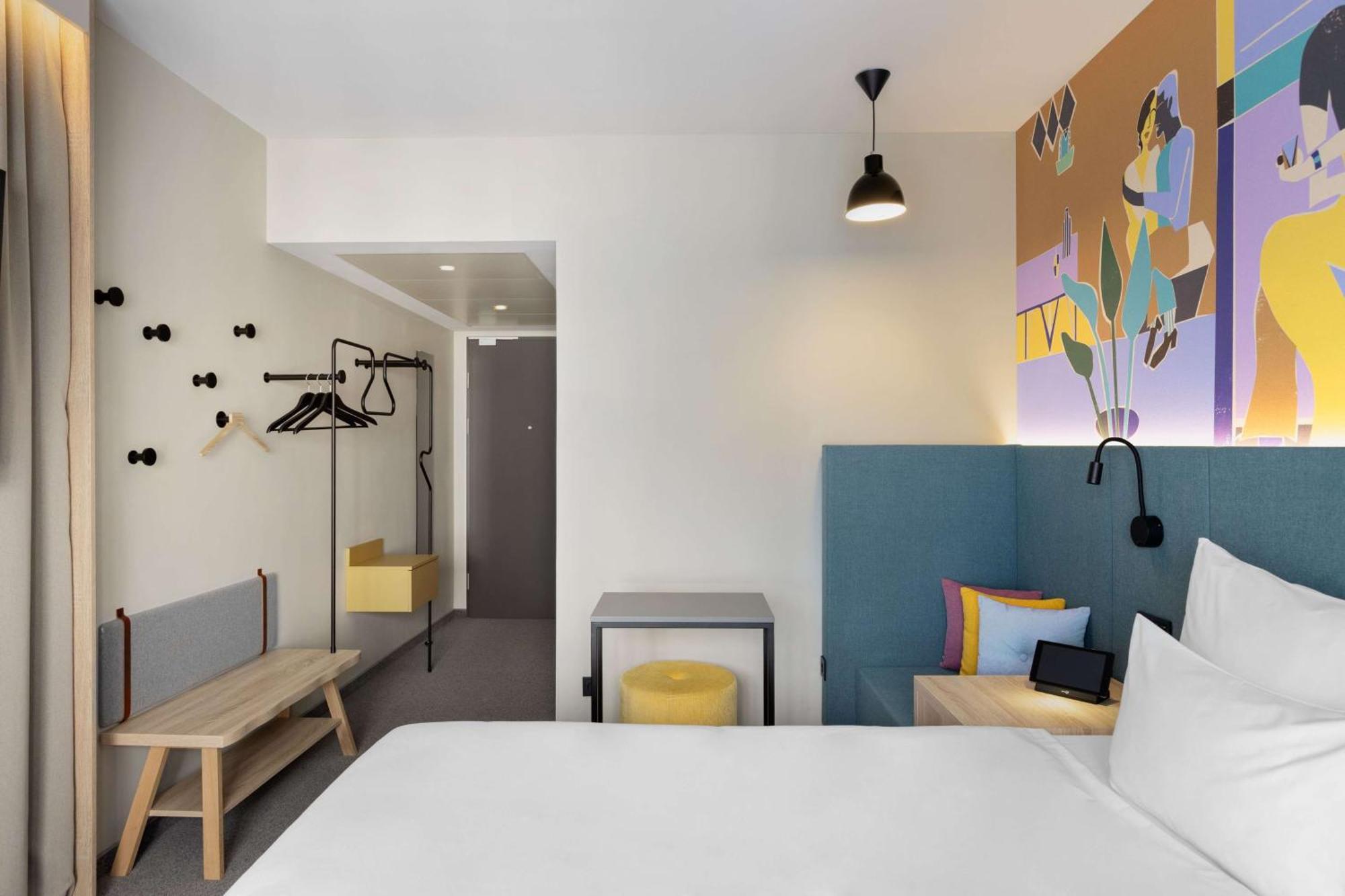 Spark By Hilton Donaustadt Hotel 4*